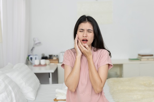 Why You Need To See An Emergency Dentist For An Abscessed Tooth